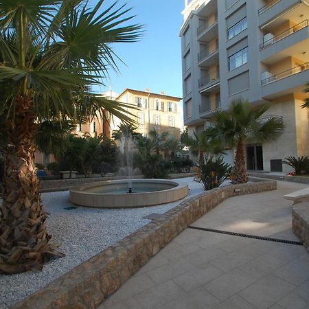 Charmant 2P Moderne Avec Terrasse, Parking Prive, En Plein Centre De Menton, A 2 Pas De La Mer - Fr-1-196-200 Exterior photo